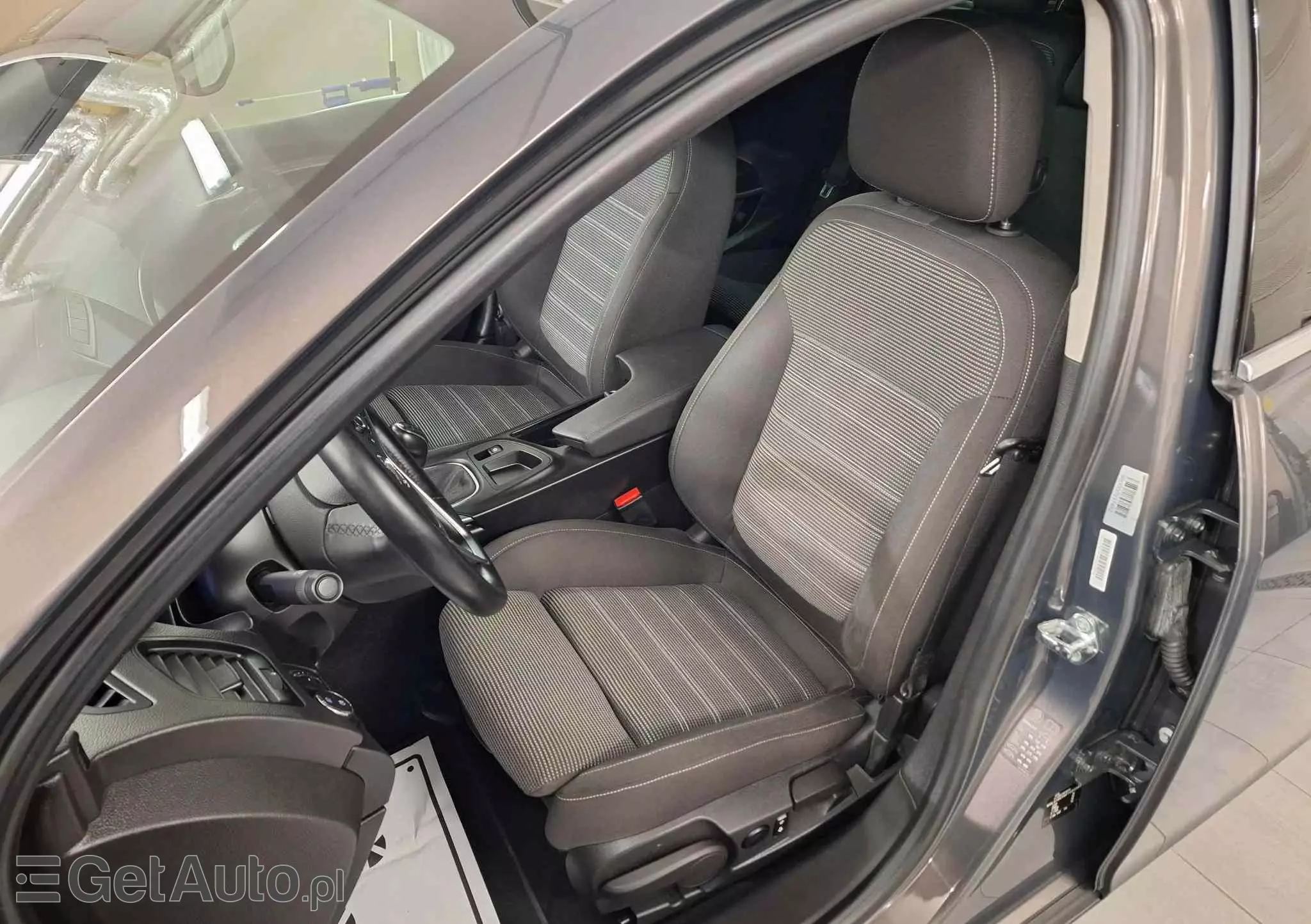 OPEL Insignia 1.4 Turbo Sports Tourer ecoFLEXStart/Stop Business Edition