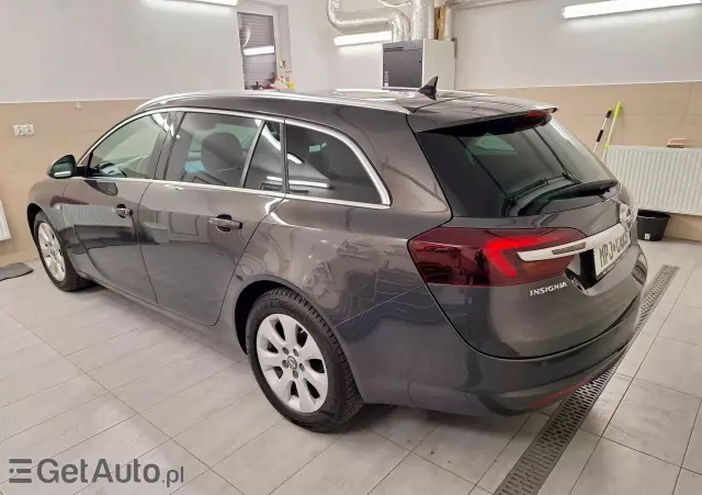 OPEL Insignia 1.4 Turbo Sports Tourer ecoFLEXStart/Stop Business Edition