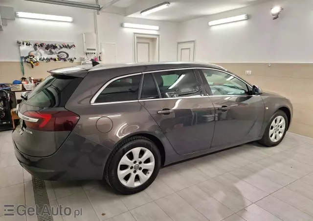 OPEL Insignia 1.4 Turbo Sports Tourer ecoFLEXStart/Stop Business Edition