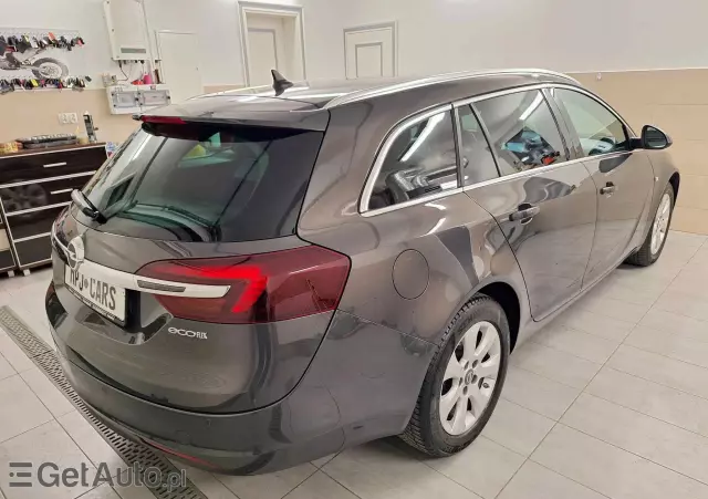 OPEL Insignia 1.4 Turbo Sports Tourer ecoFLEXStart/Stop Business Edition
