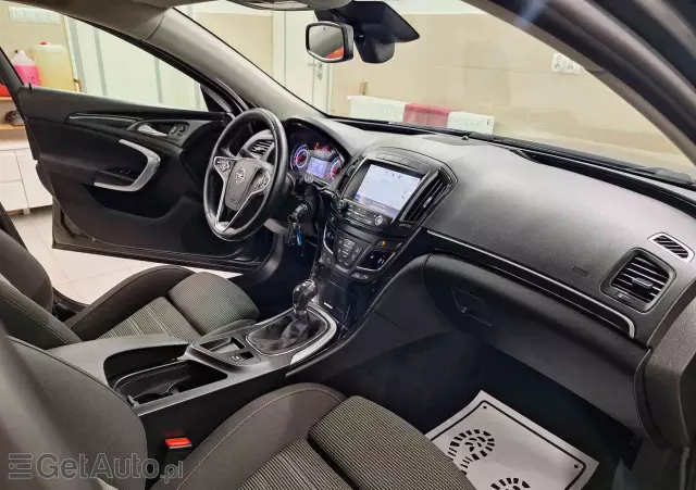 OPEL Insignia 1.4 Turbo Sports Tourer ecoFLEXStart/Stop Business Edition