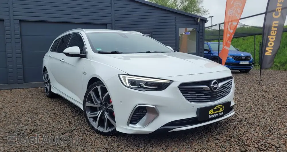 OPEL Insignia 2.0 BiTurbo D 4x4 Automatik GSI