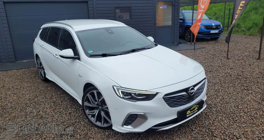 OPEL Insignia 2.0 BiTurbo D 4x4 Automatik GSI