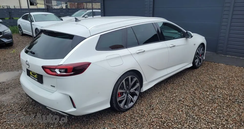 OPEL Insignia 2.0 BiTurbo D 4x4 Automatik GSI