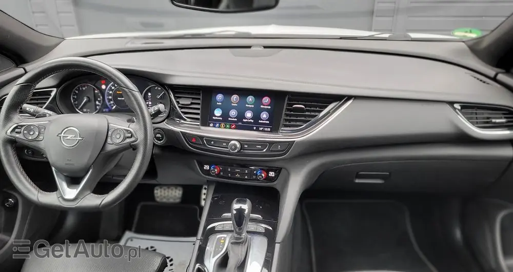 OPEL Insignia 2.0 BiTurbo D 4x4 Automatik GSI
