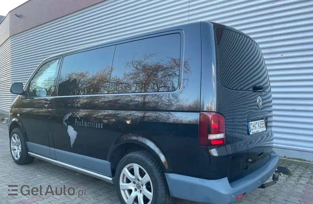 VOLKSWAGEN Multivan 