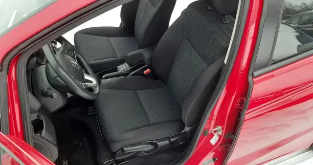 HONDA Jazz 1.3 i-VTEC Elegance