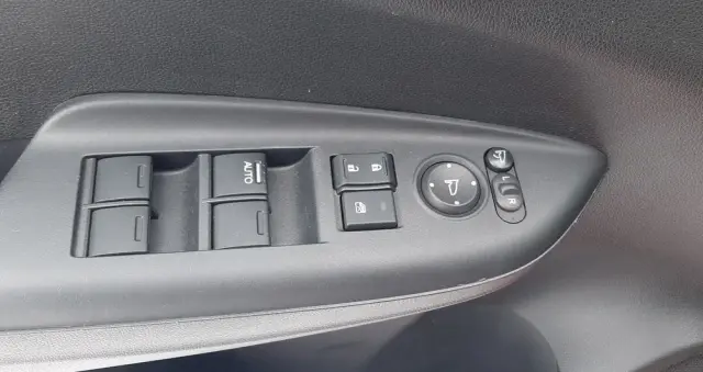 HONDA Jazz 1.3 i-VTEC Elegance