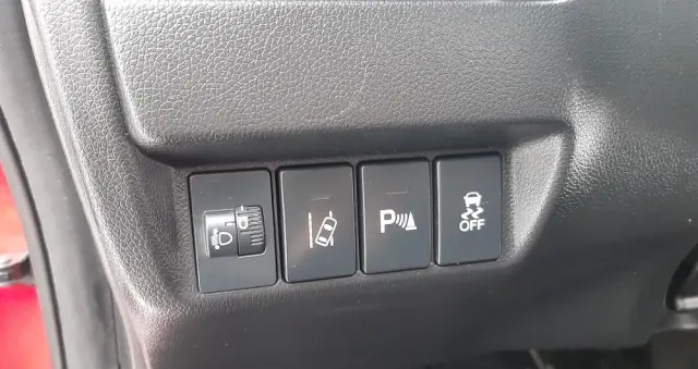 HONDA Jazz 1.3 i-VTEC Elegance