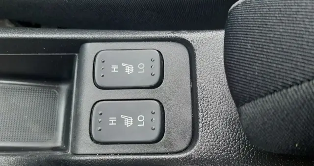 HONDA Jazz 1.3 i-VTEC Elegance