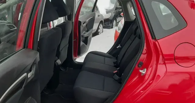 HONDA Jazz 1.3 i-VTEC Elegance