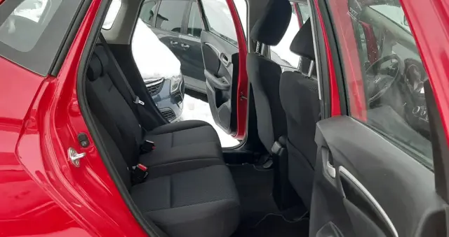 HONDA Jazz 1.3 i-VTEC Elegance