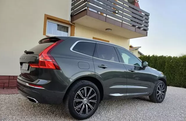 VOLVO XC60 2.0 D4 (190 KM)