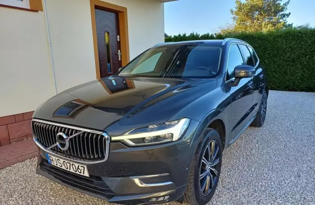 VOLVO XC60 2.0 D4 (190 KM)