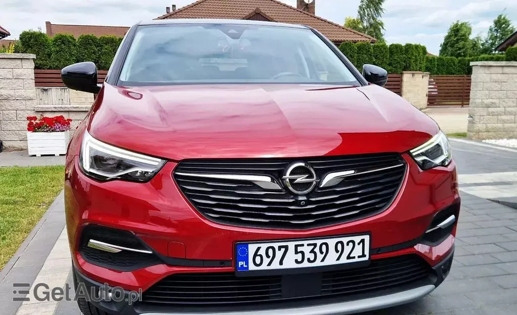 OPEL Grandland 