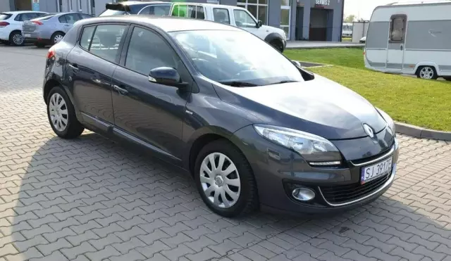 RENAULT Megane 
