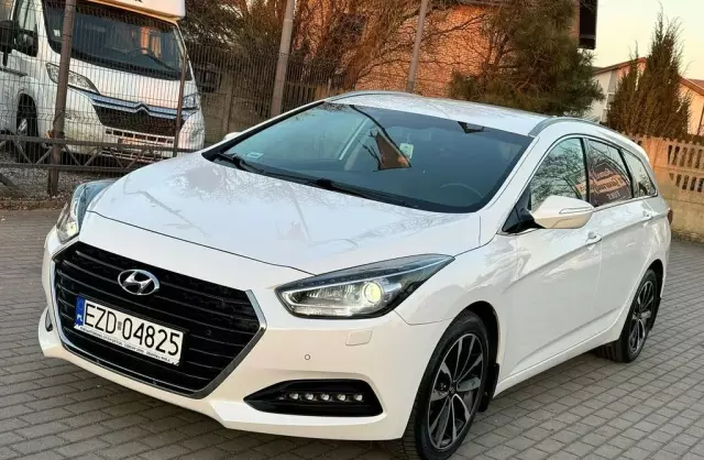 HYUNDAI I40 