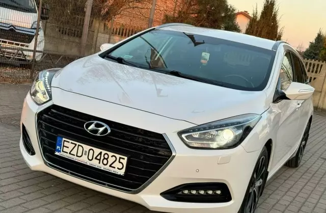 HYUNDAI I40 