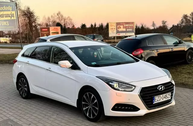 HYUNDAI I40 