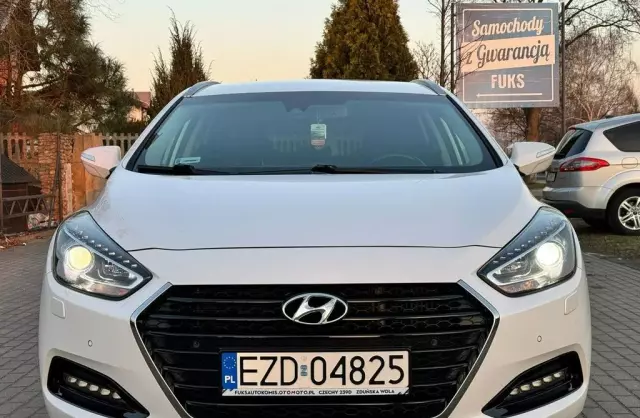 HYUNDAI I40 