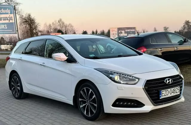 HYUNDAI I40 