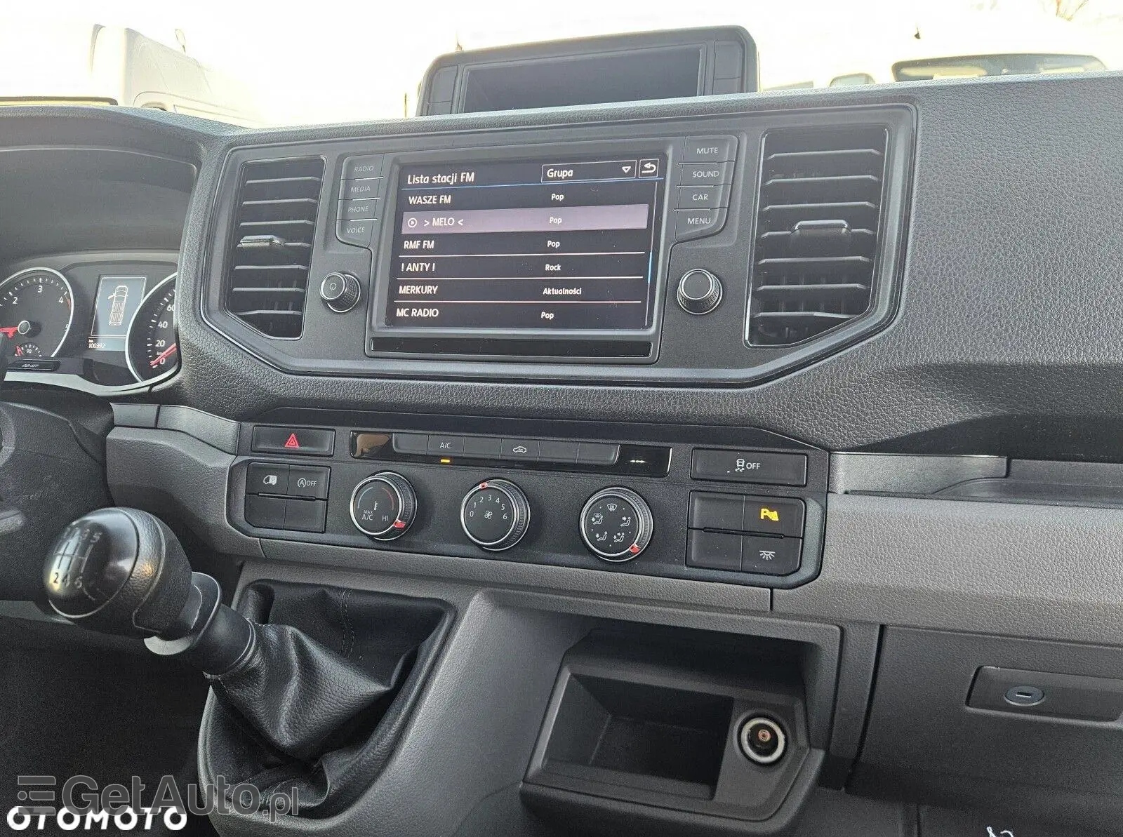 VOLKSWAGEN Crafter L