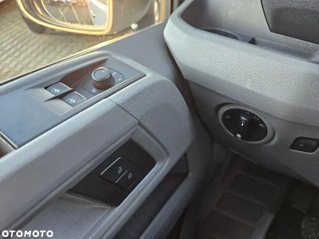 VOLKSWAGEN Crafter L