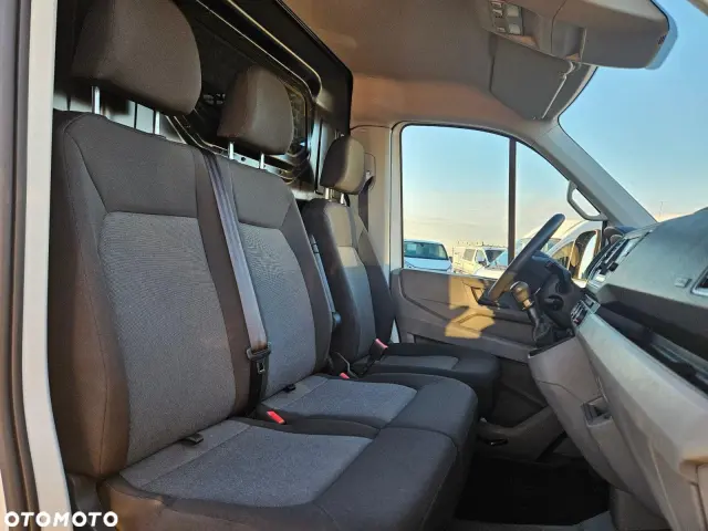 VOLKSWAGEN Crafter L