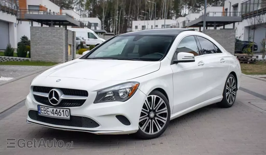 MERCEDES-BENZ CLA 