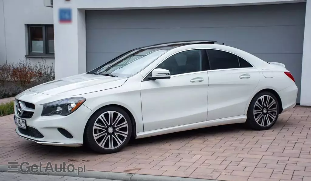 MERCEDES-BENZ CLA 