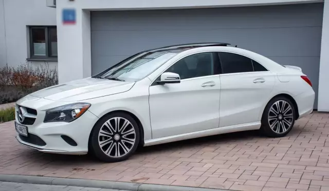 MERCEDES-BENZ CLA 