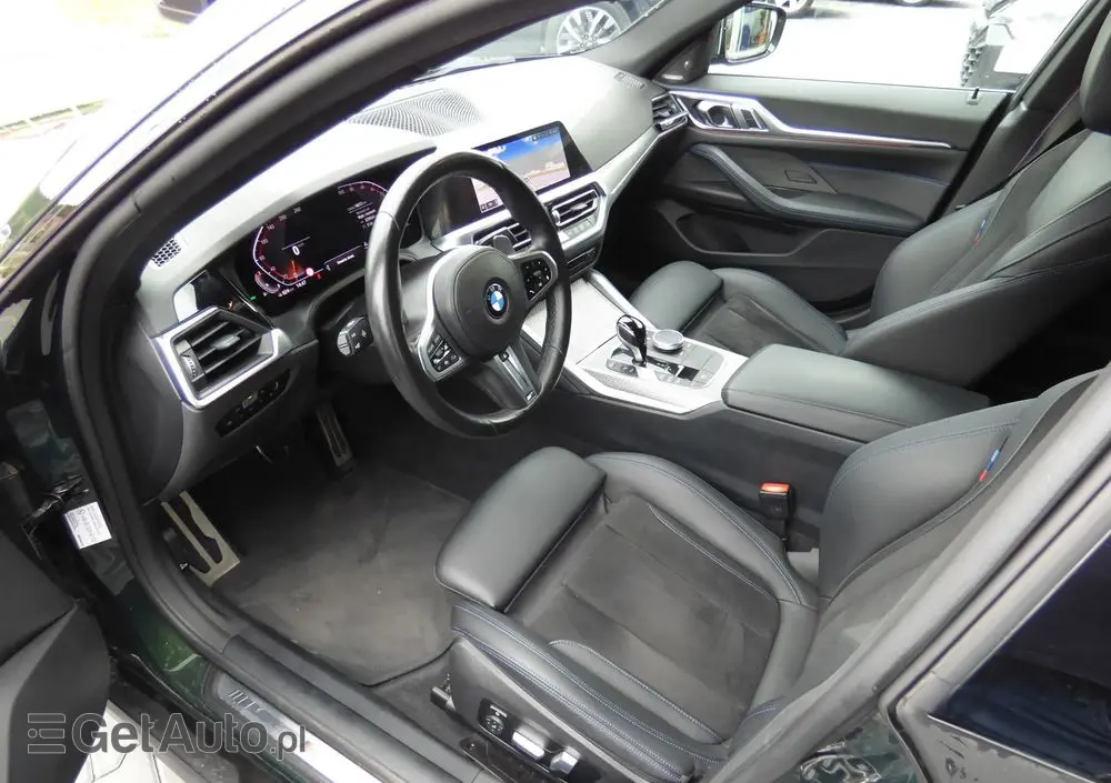 BMW Seria 4 430i xDrive M Sport