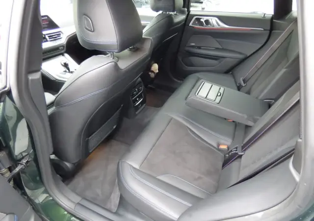 BMW Seria 4 430i xDrive M Sport