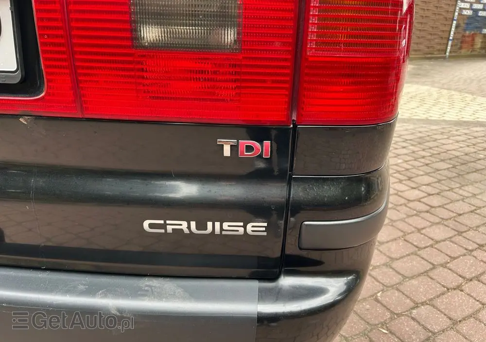 VOLKSWAGEN Sharan 1.9 TDI Family