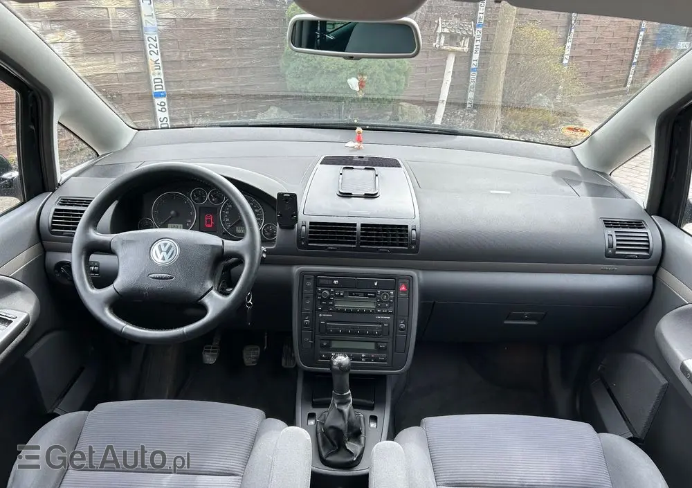 VOLKSWAGEN Sharan 1.9 TDI Family