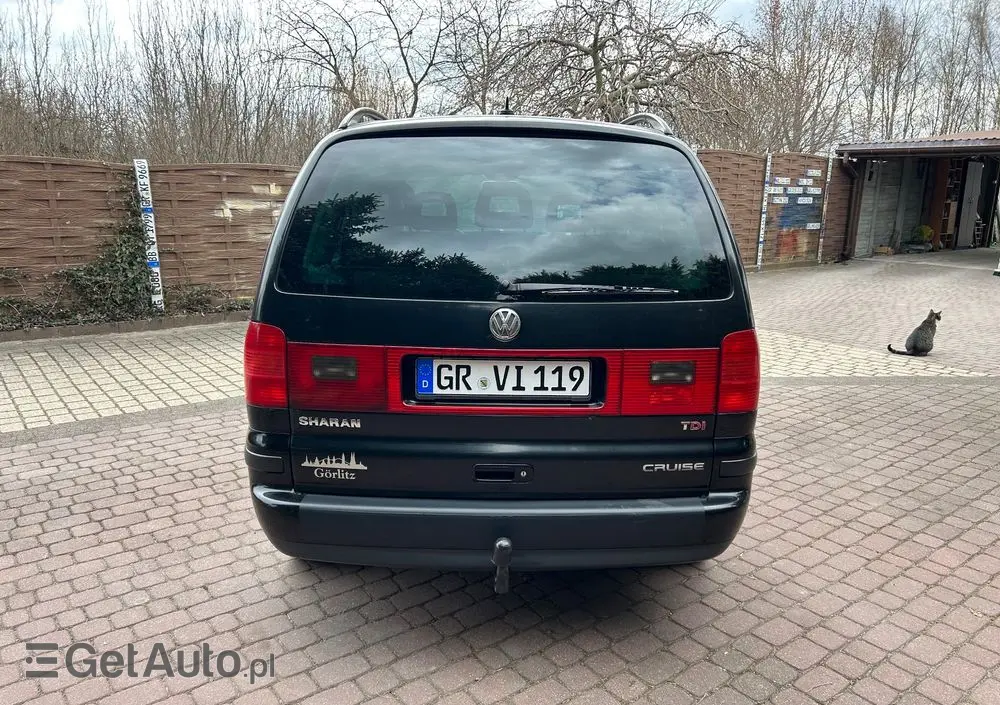VOLKSWAGEN Sharan 1.9 TDI Family
