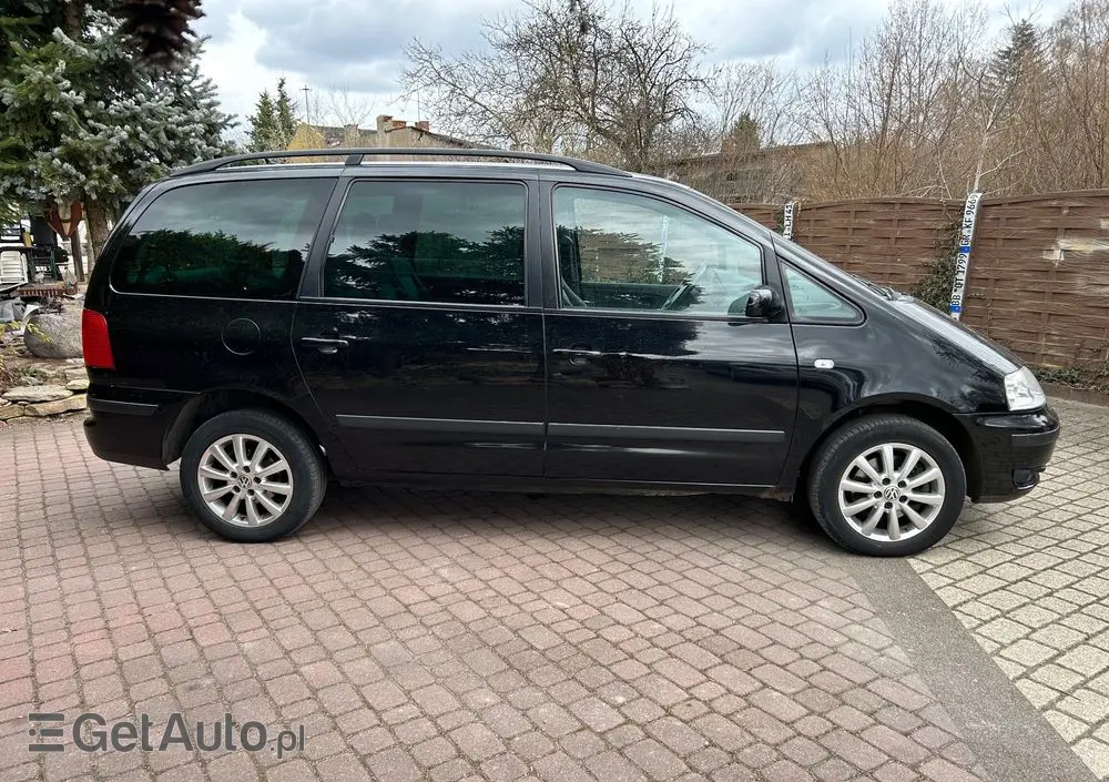 VOLKSWAGEN Sharan 1.9 TDI Family