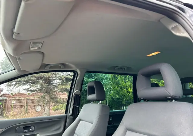 VOLKSWAGEN Sharan 1.9 TDI Family