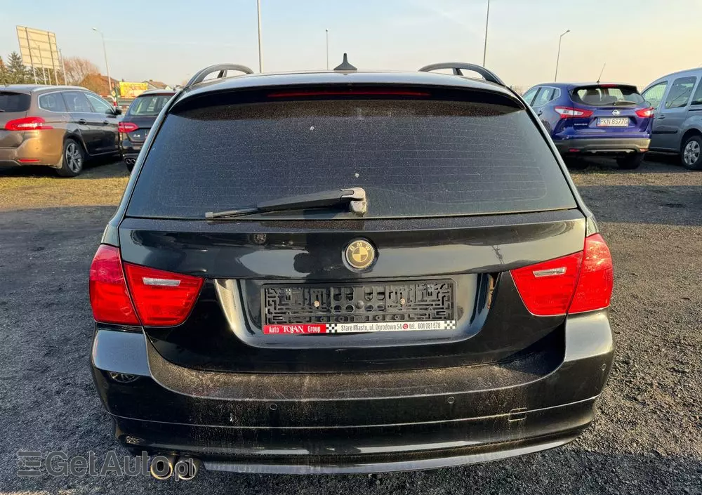 BMW Seria 3 320d xDrive DPF Touring