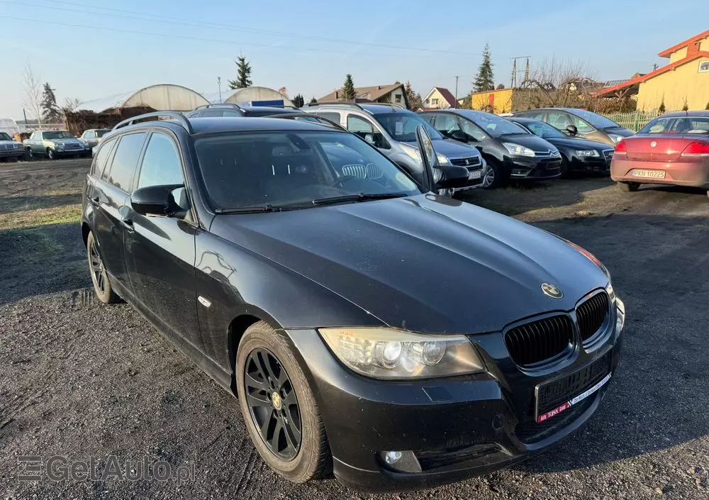 BMW Seria 3 320d xDrive DPF Touring