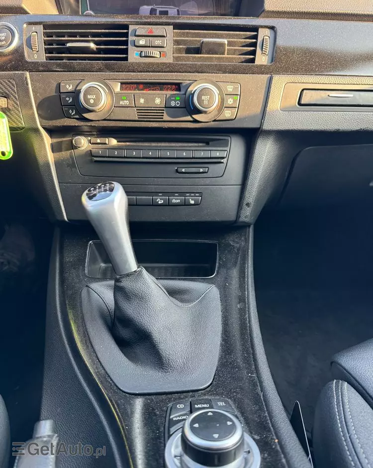 BMW Seria 3 320d xDrive DPF Touring