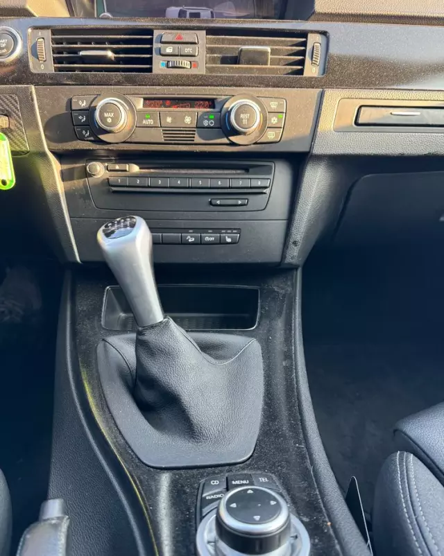 BMW Seria 3 320d xDrive DPF Touring