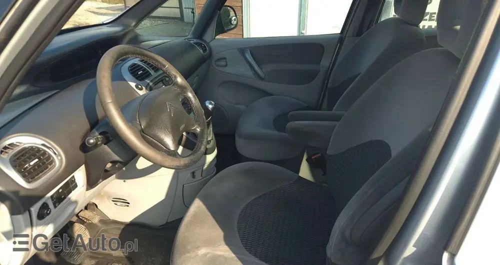 CITROËN Xsara Picasso 
