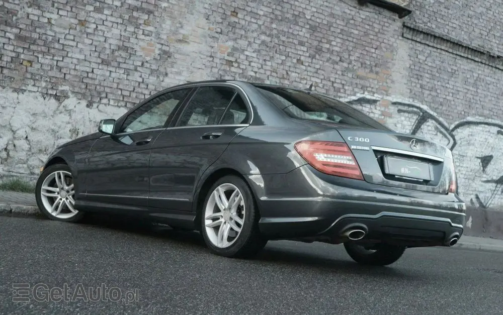 MERCEDES-BENZ Klasa C 350 BlueEff 4-Matic Avantgarde