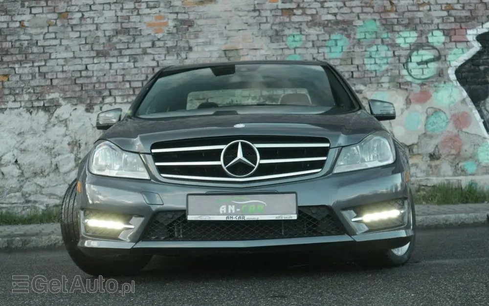MERCEDES-BENZ Klasa C 350 BlueEff 4-Matic Avantgarde