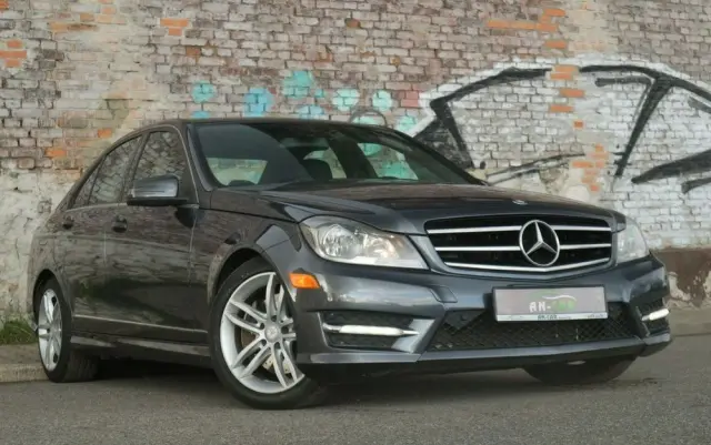 MERCEDES-BENZ Klasa C 350 BlueEff 4-Matic Avantgarde