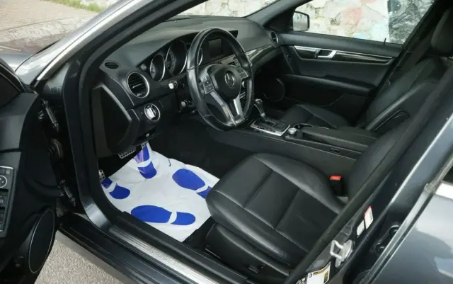 MERCEDES-BENZ Klasa C 350 BlueEff 4-Matic Avantgarde