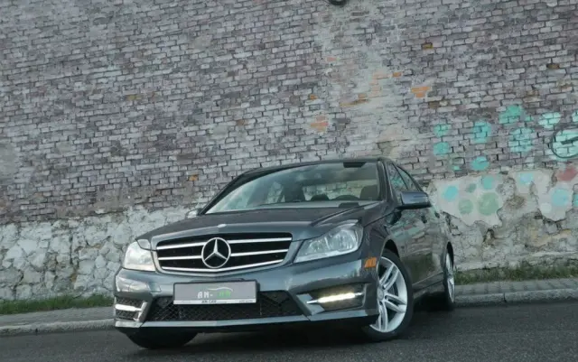 MERCEDES-BENZ Klasa C 350 BlueEff 4-Matic Avantgarde