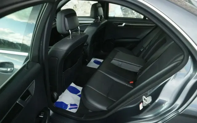 MERCEDES-BENZ Klasa C 350 BlueEff 4-Matic Avantgarde