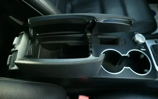 MERCEDES-BENZ Klasa C 350 BlueEff 4-Matic Avantgarde